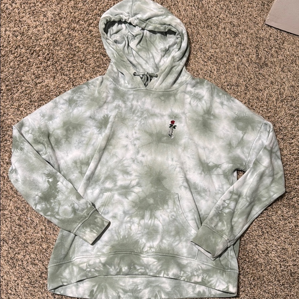 Empyre Green Tie-Dye Sweater with Organic Design